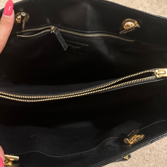 Saint Laurent Tote - Picture 3 of 11